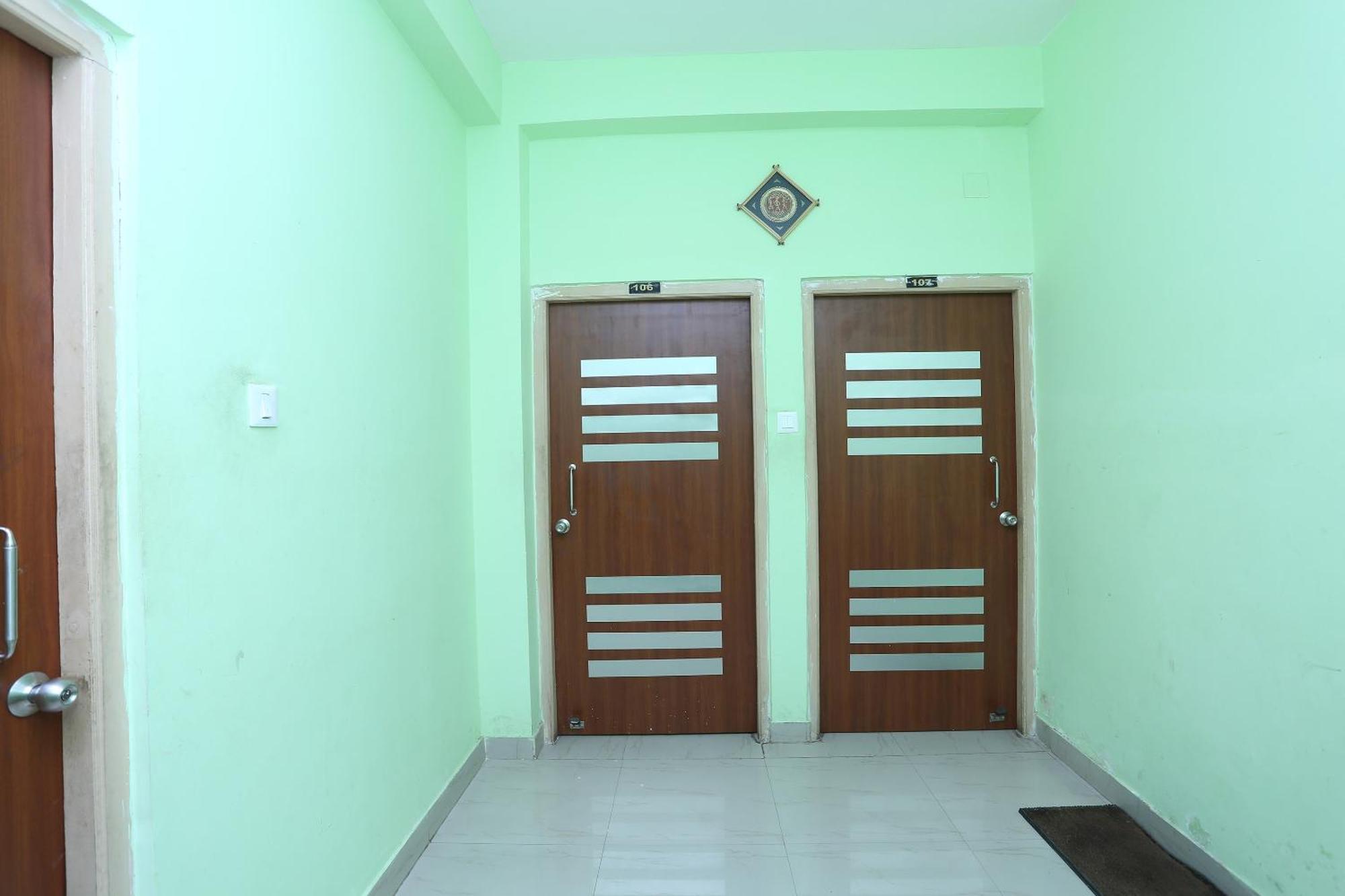 Hotel O Sambit Nx Bhubaneswar Buitenkant foto